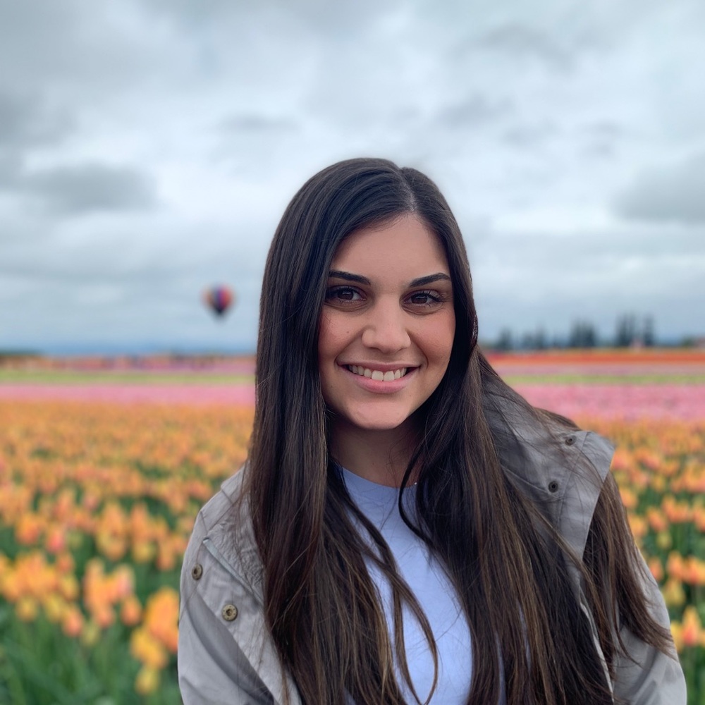 Meet your Posher, Nicole